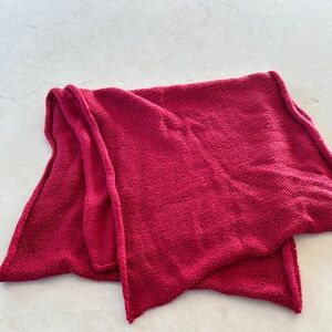 High quality Handmade Knit Red scarf in merino wool